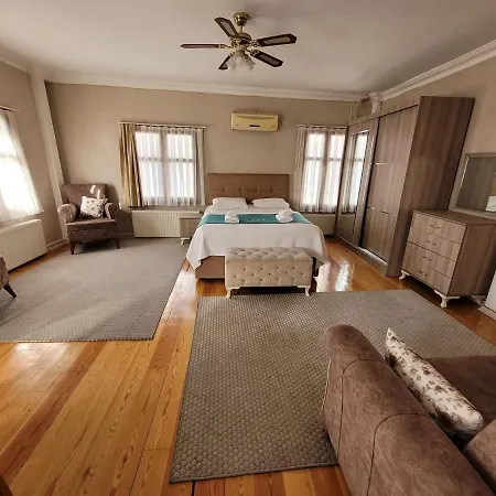 4 Bedroom Duplex With Terrace Sultanahmet Hotel
