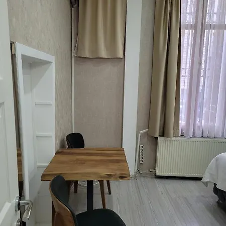 4 Bedroom Duplex With Terrace Sultanahmet Hotel