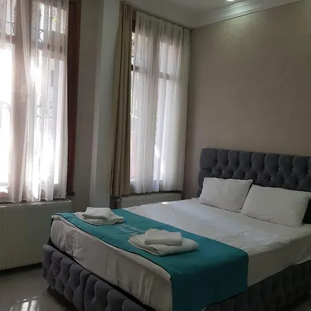 4 Bedroom Duplex With Terrace Sultanahmet *