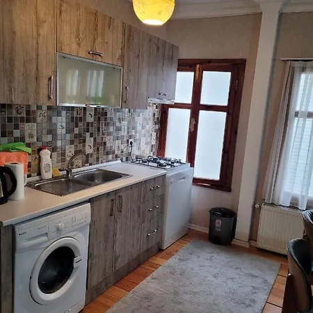4 Bedroom Duplex With Terrace Sultanahmet *